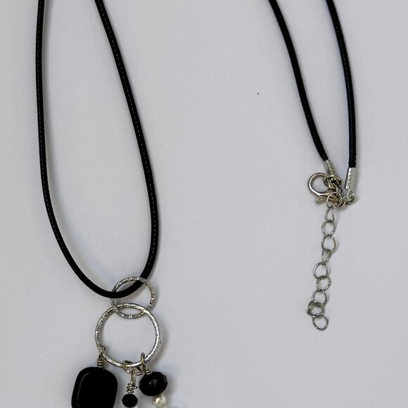 Necklace handmade 3 tier dangle silvertone hamsa clear black glass/beads OOAK - Picture 8 of 9